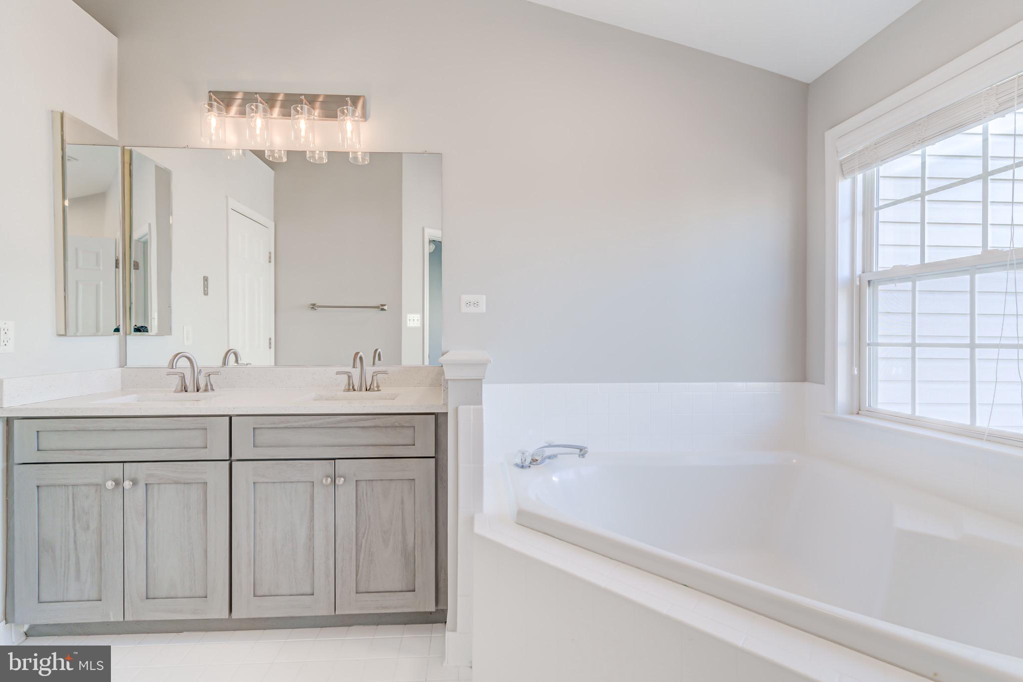 STONE RIDGE NORTH - Residential Lease