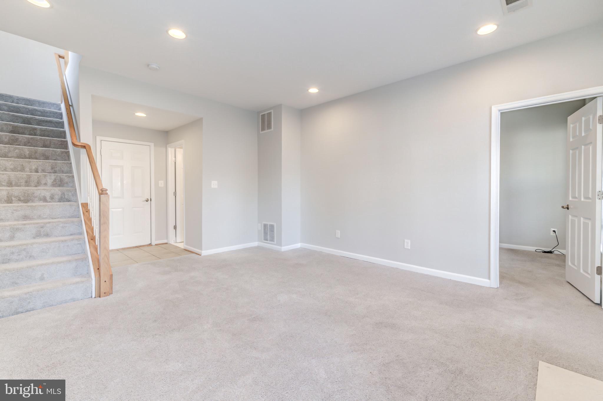 STONE RIDGE NORTH - Residential Lease