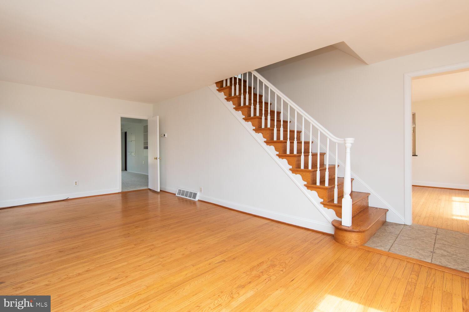 CHELTENHAM - Residential