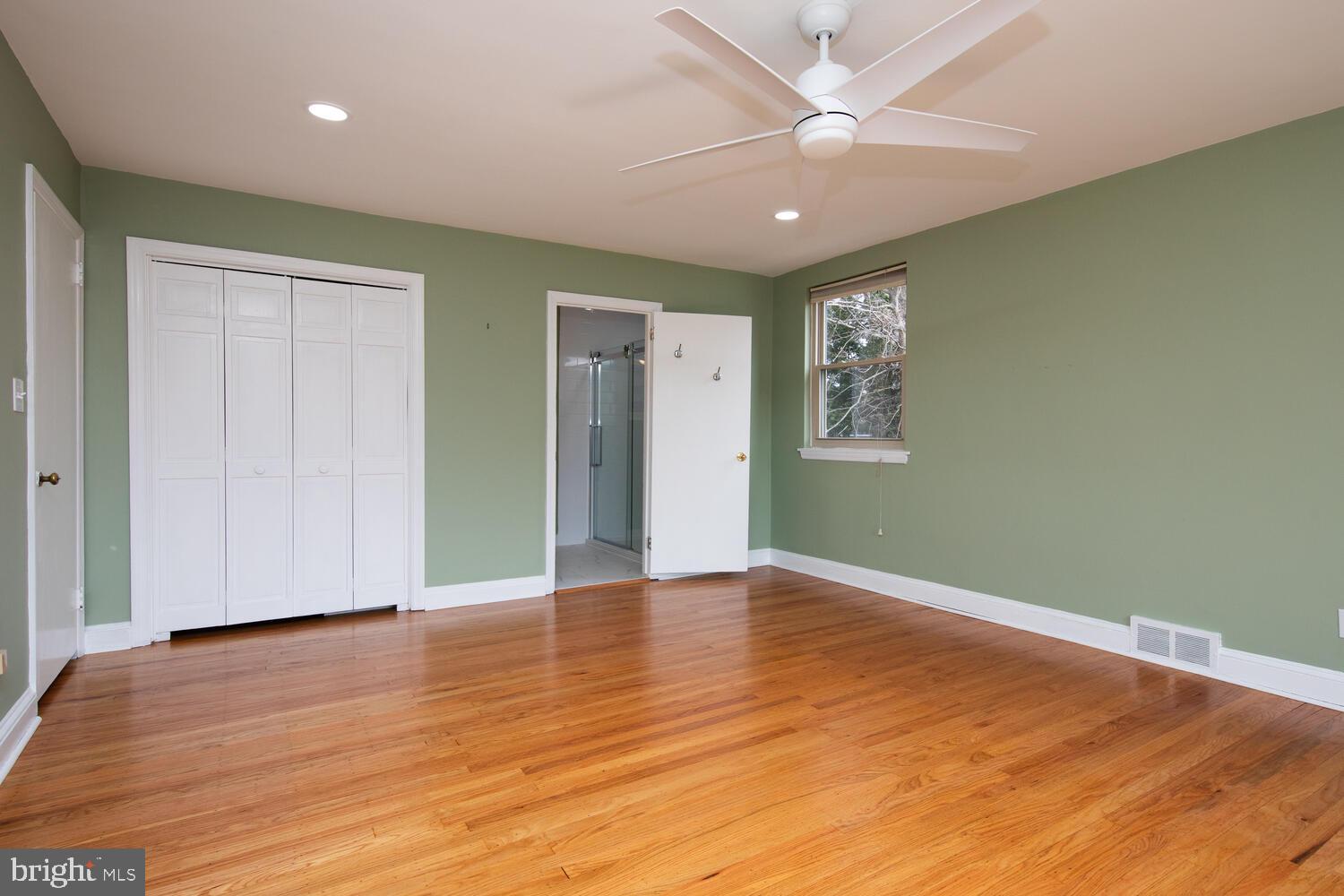 CHELTENHAM - Residential