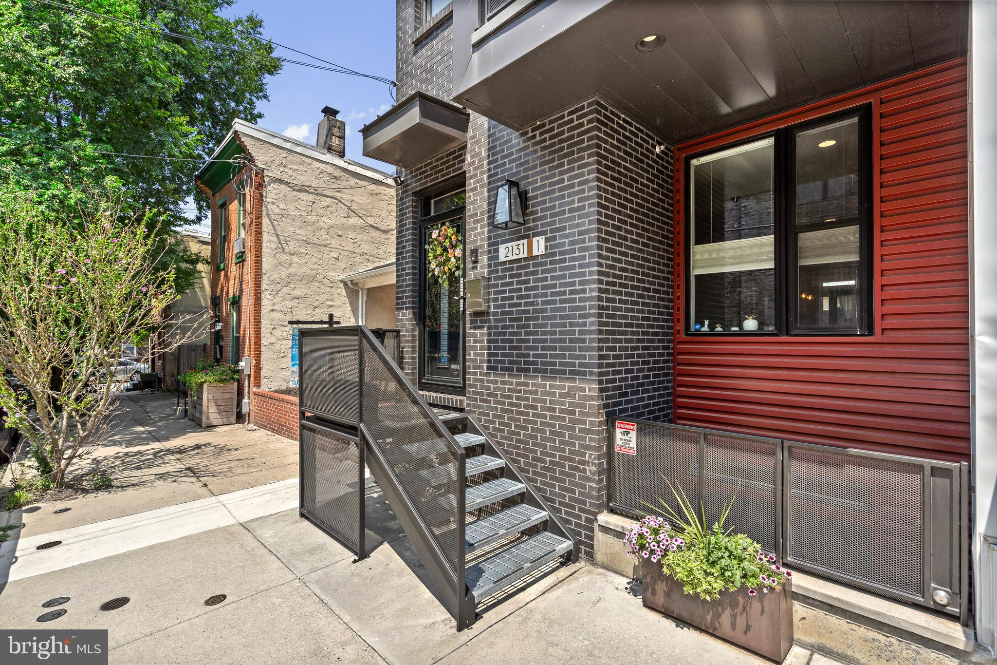 2131 E FIRTH STREET 1
