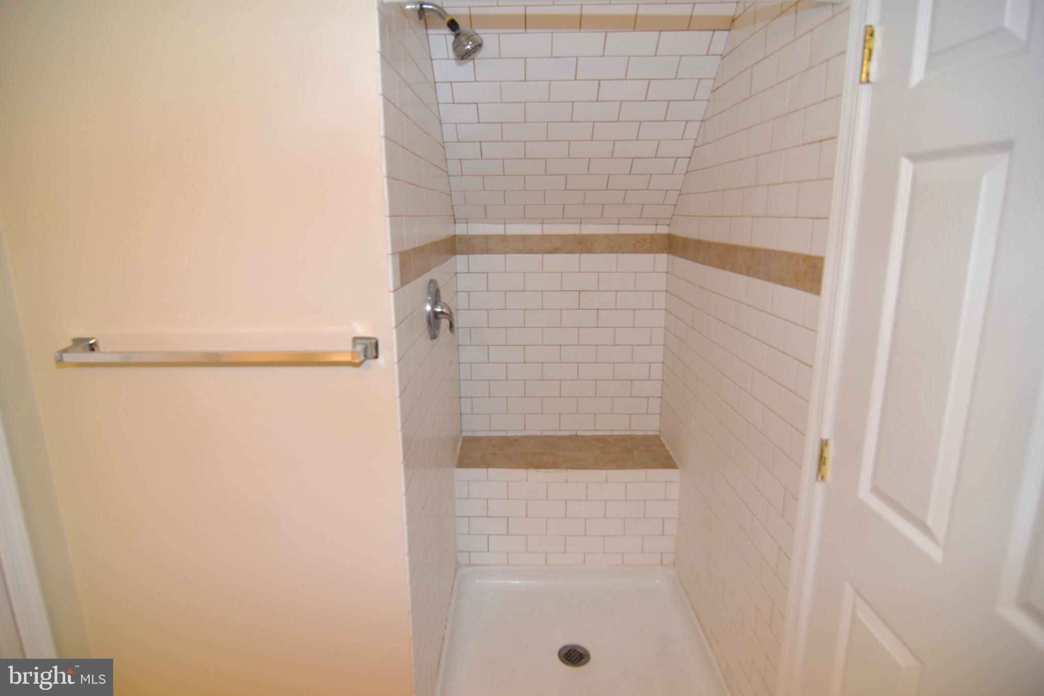 ST CHARLES SHEFFIELD - Residential Lease