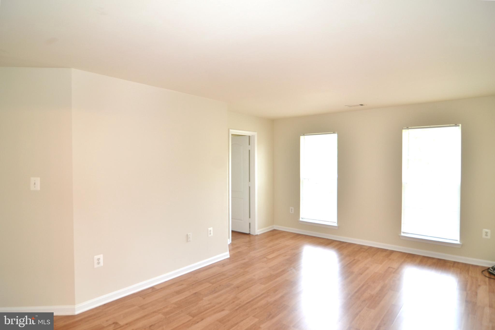 ST CHARLES SHEFFIELD - Residential Lease