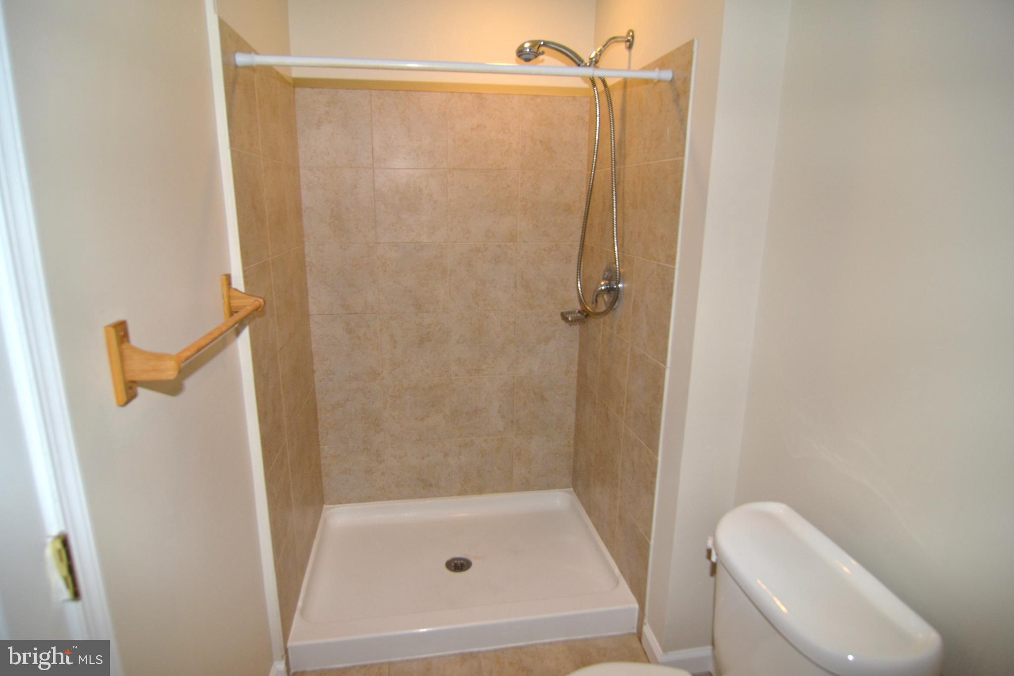 ST CHARLES SHEFFIELD - Residential Lease