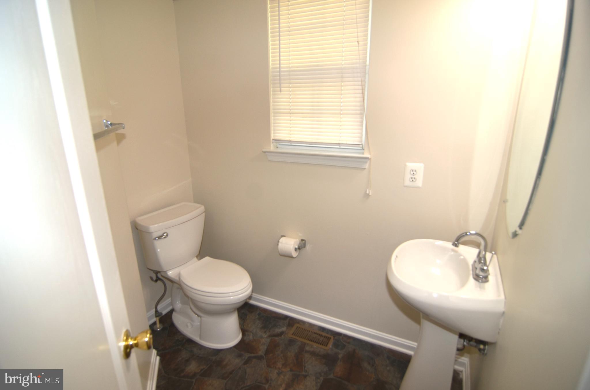 ST CHARLES SHEFFIELD - Residential Lease