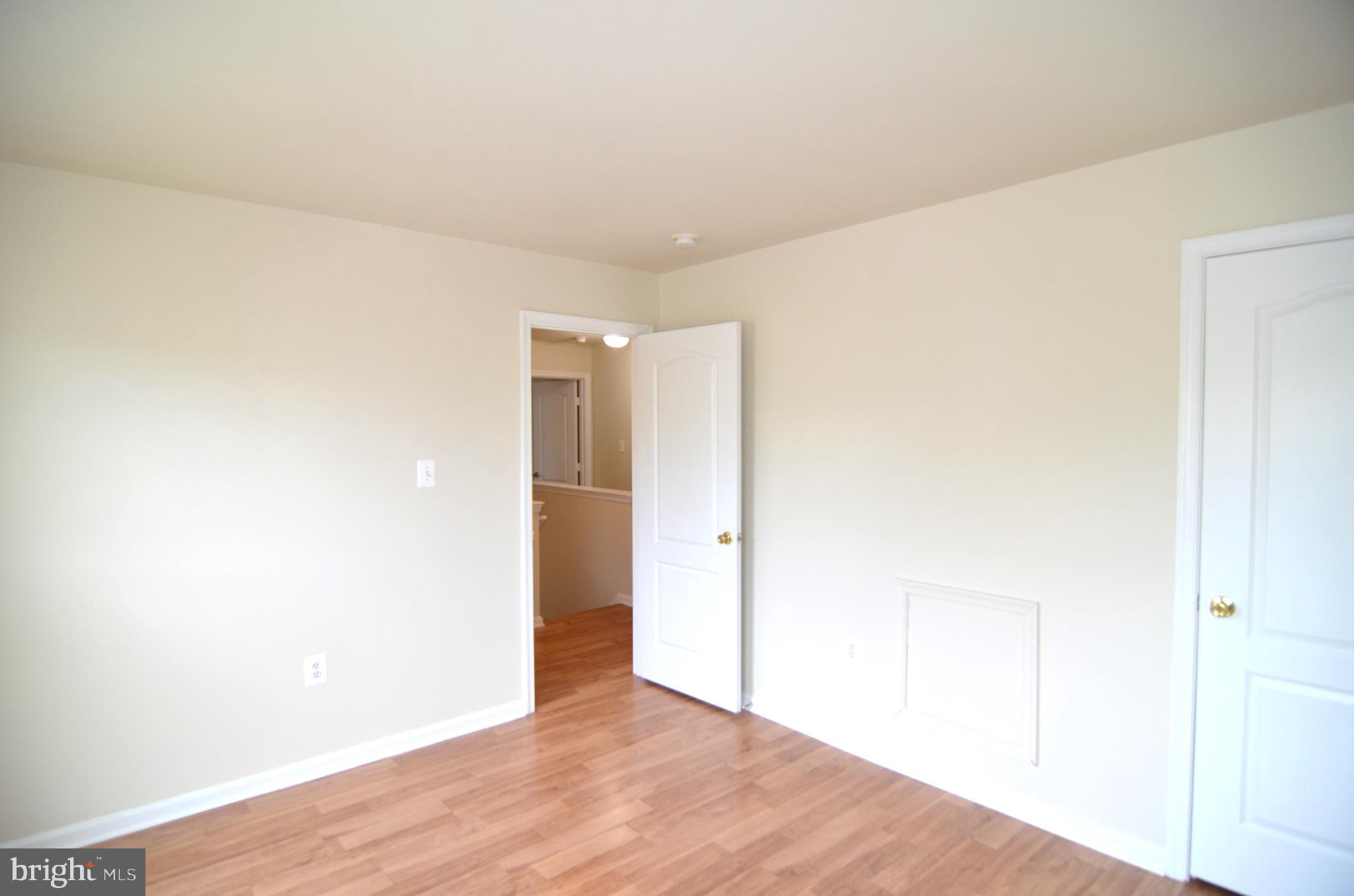 ST CHARLES SHEFFIELD - Residential Lease