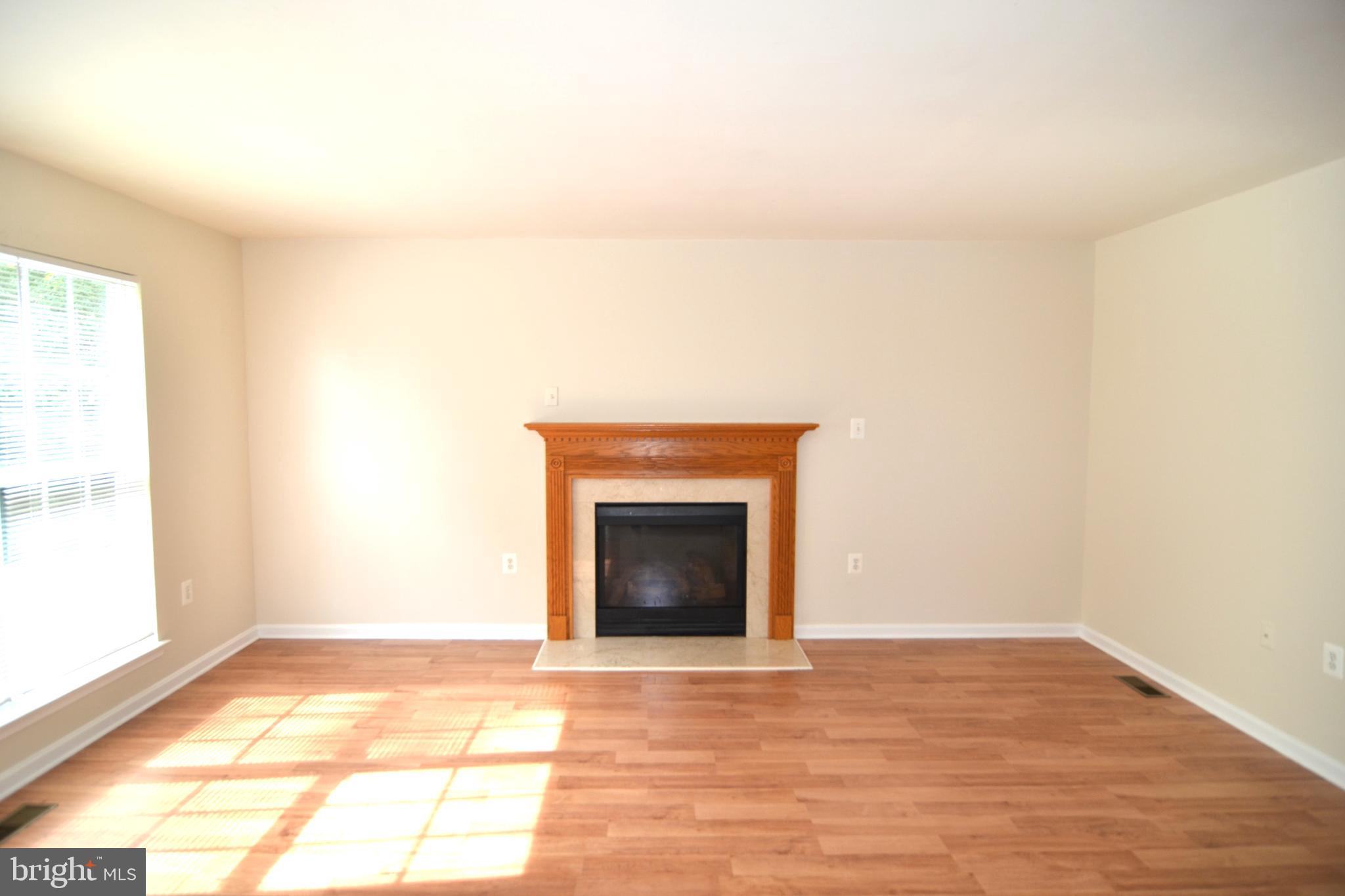 ST CHARLES SHEFFIELD - Residential Lease