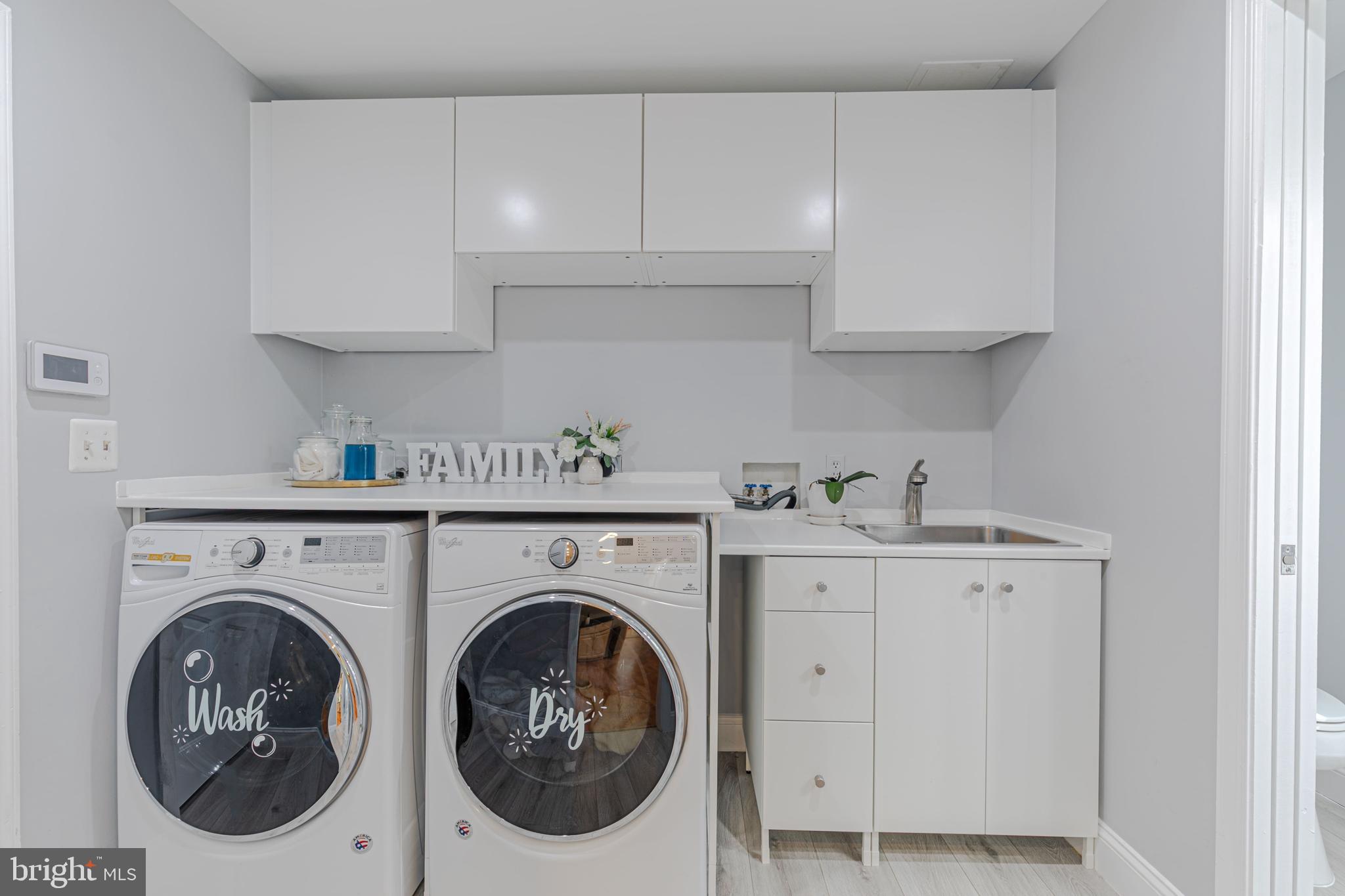 LANGLEY OAKS - Residential