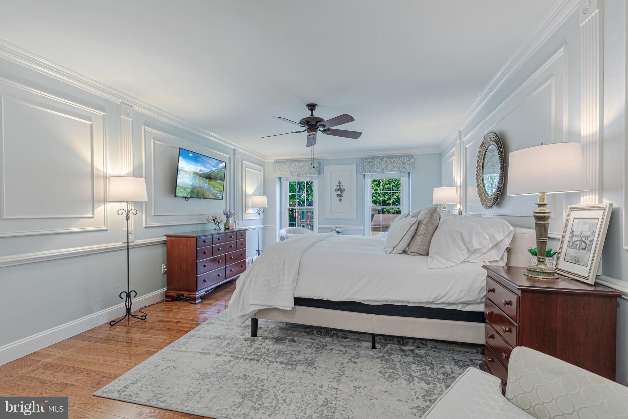 LANGLEY OAKS - Residential