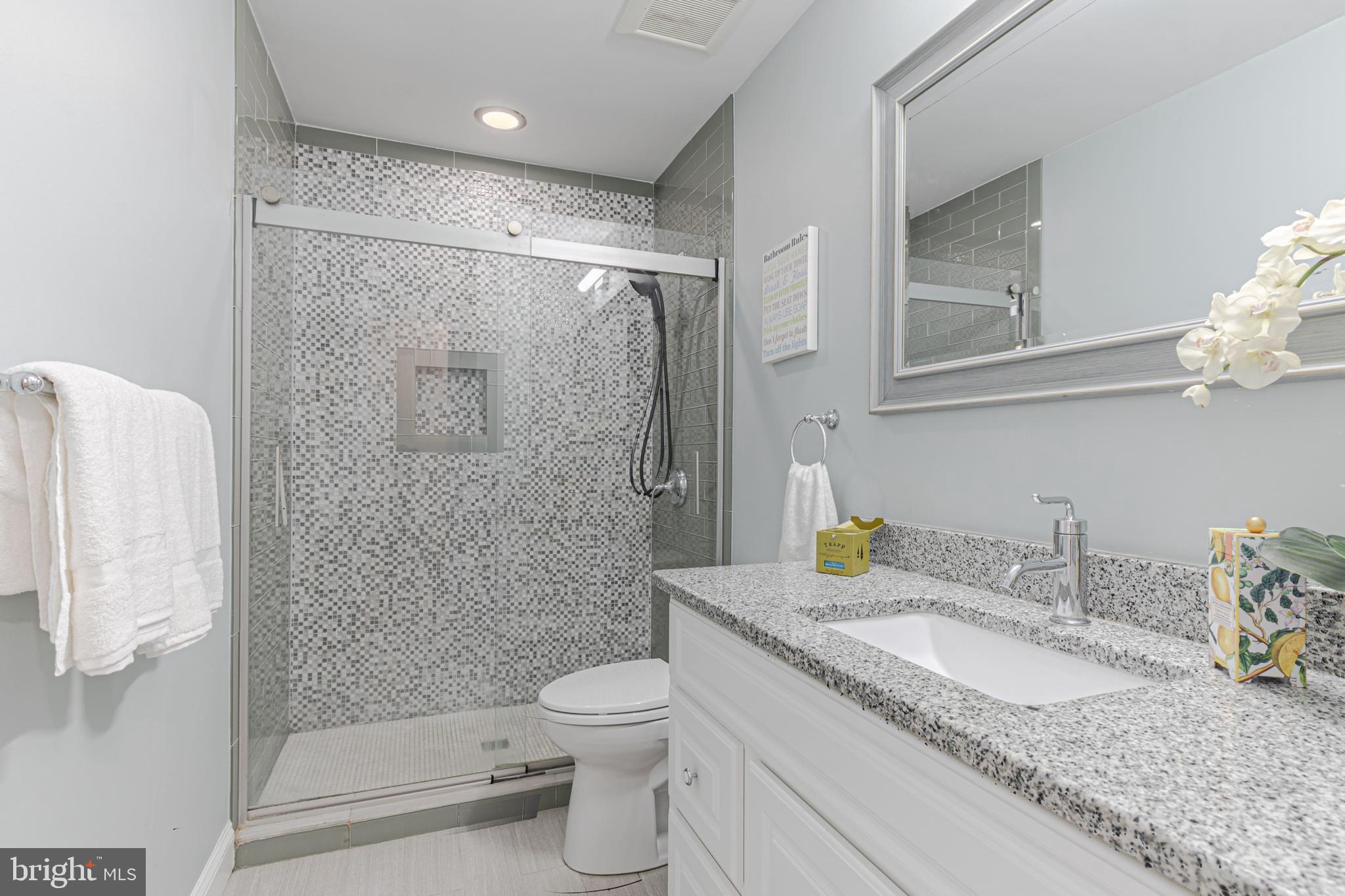 LANGLEY OAKS - Residential