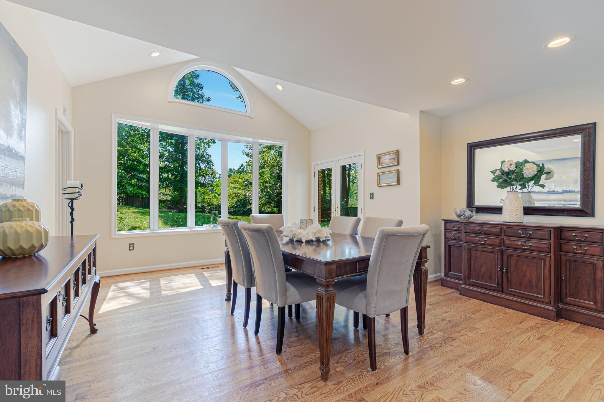 LANGLEY OAKS - Residential