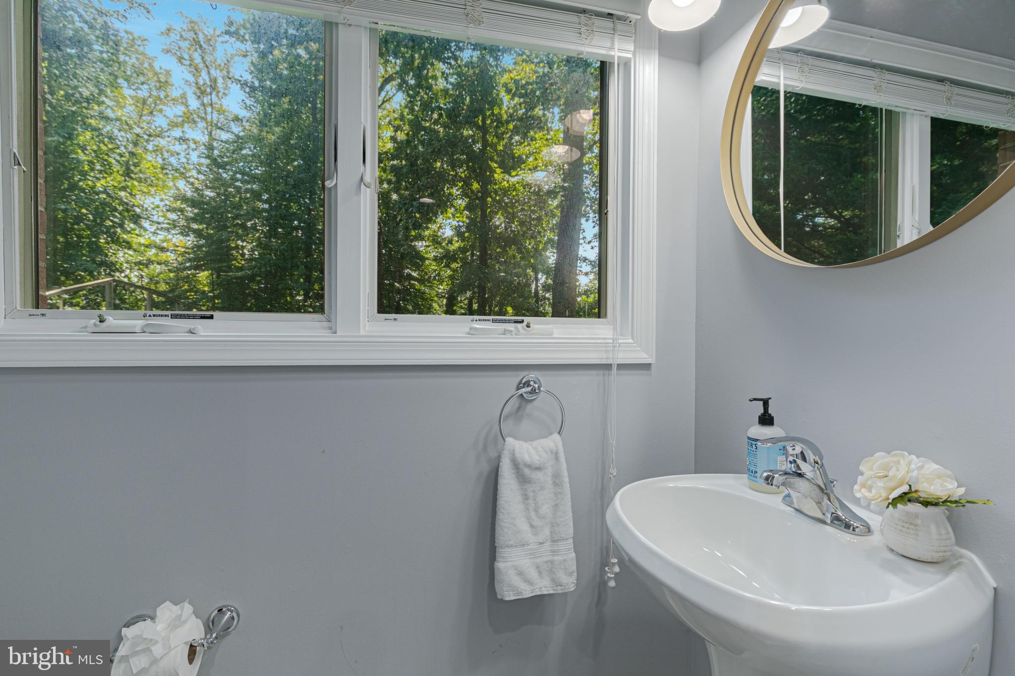 LANGLEY OAKS - Residential