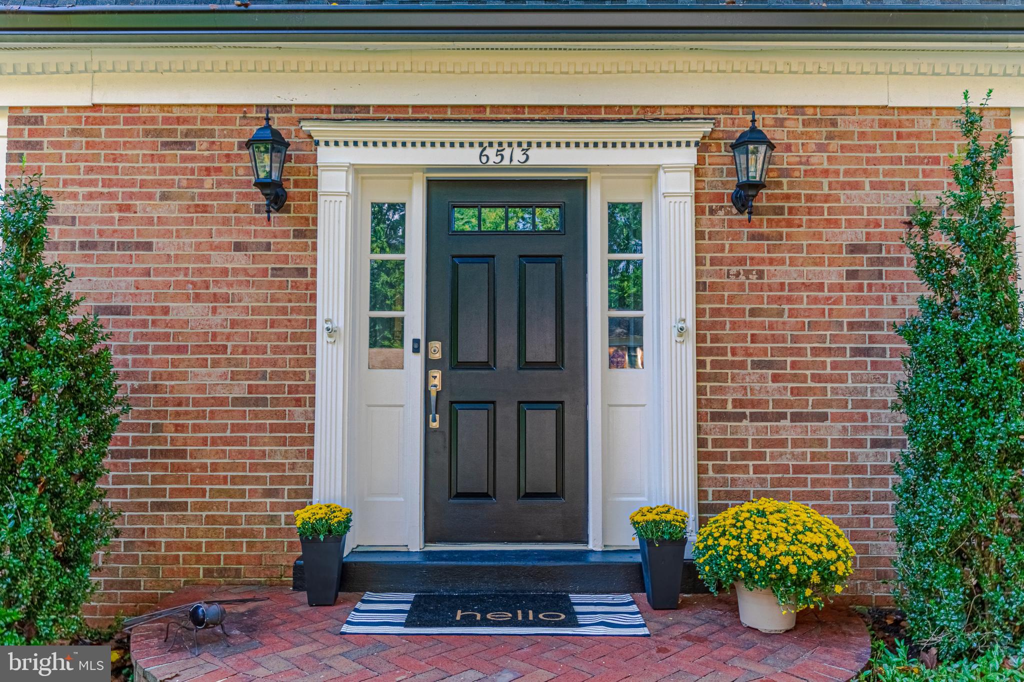 LANGLEY OAKS - Residential