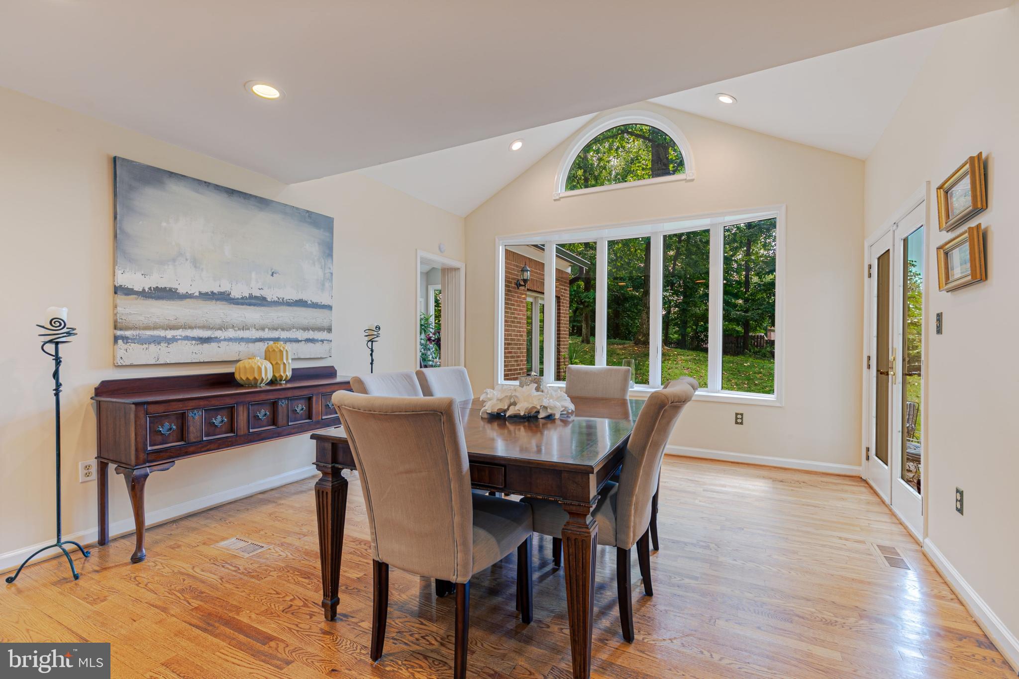 LANGLEY OAKS - Residential