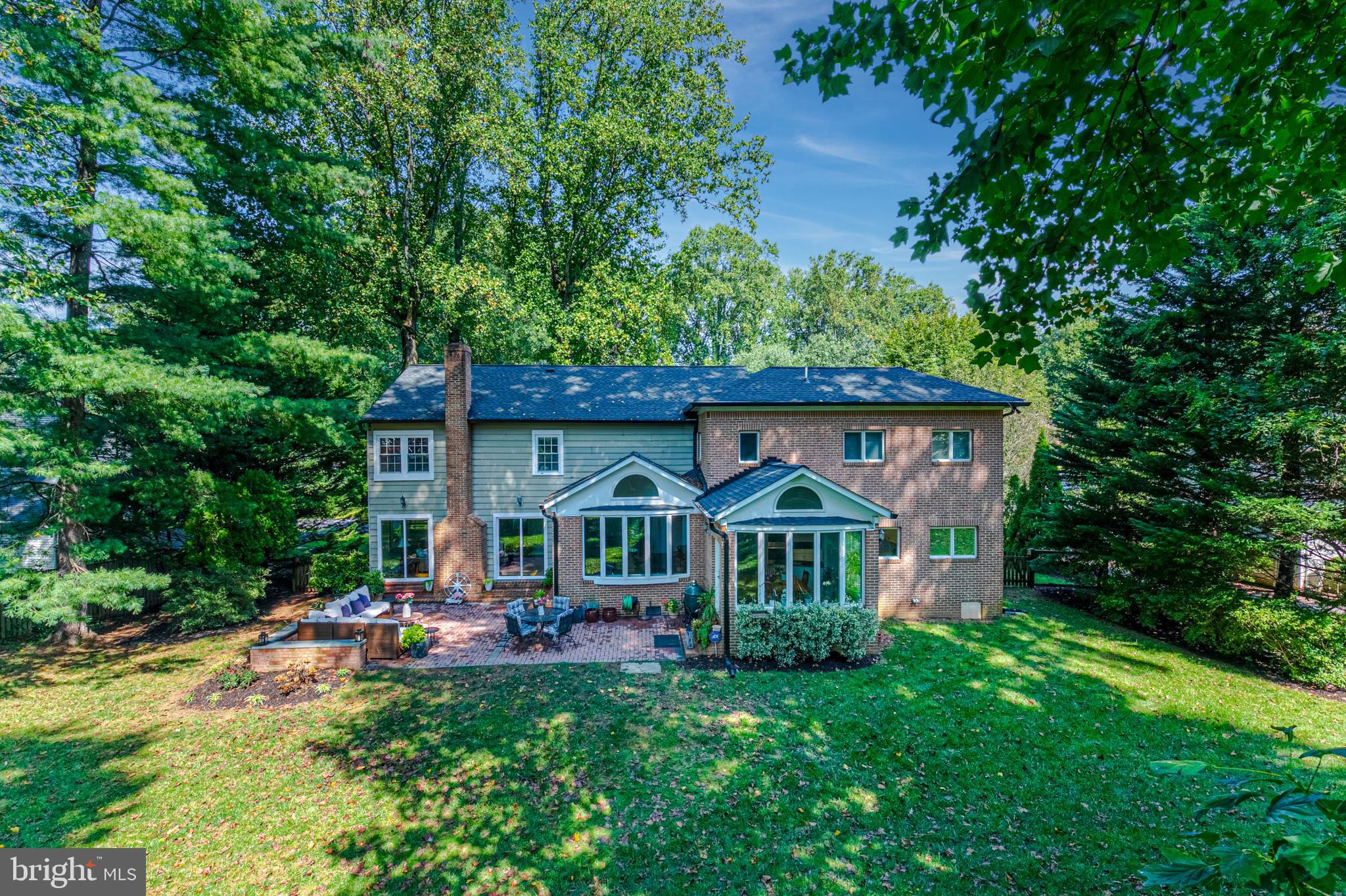 LANGLEY OAKS - Residential