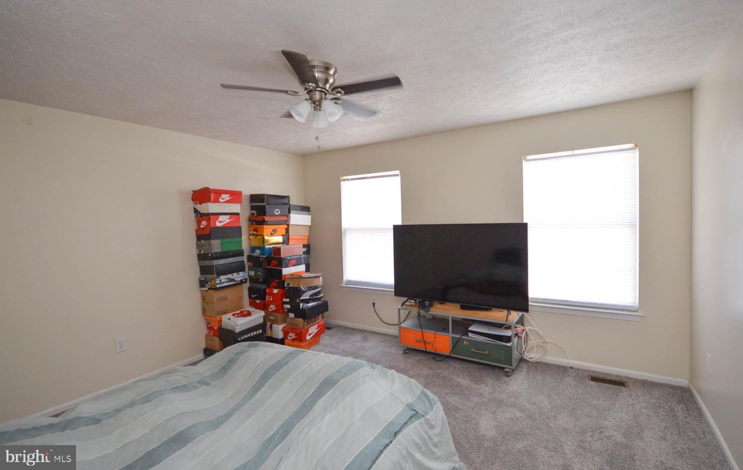 KINGS CREEK - Residential