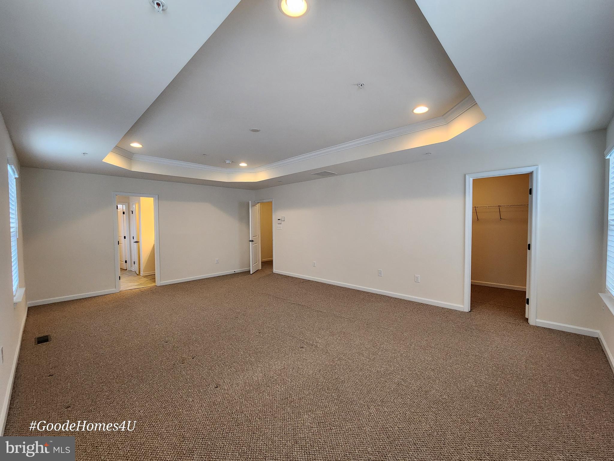 FIELDSIDE AT ST CHARLES - Residential