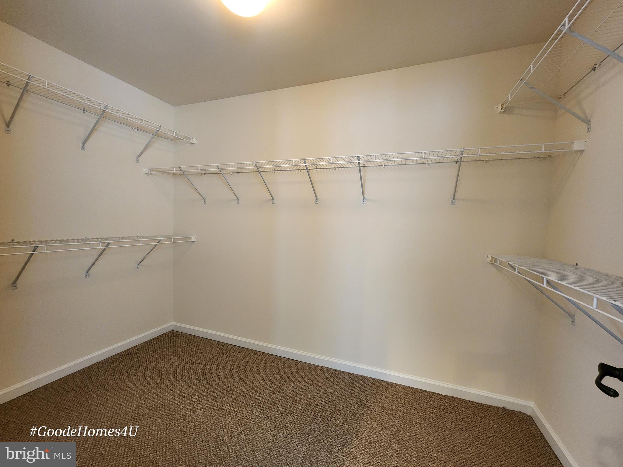 FIELDSIDE AT ST CHARLES - Residential