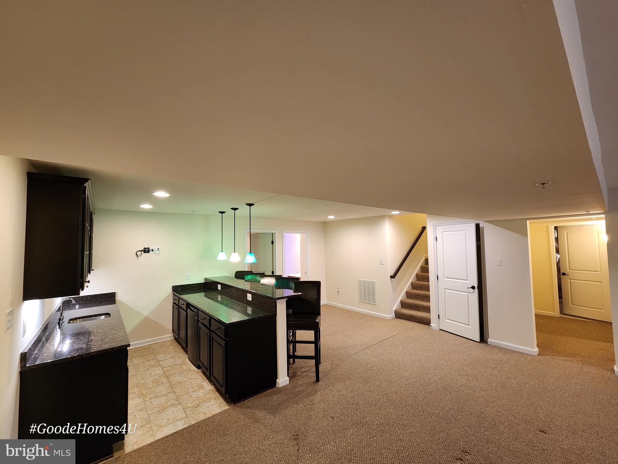 FIELDSIDE AT ST CHARLES - Residential