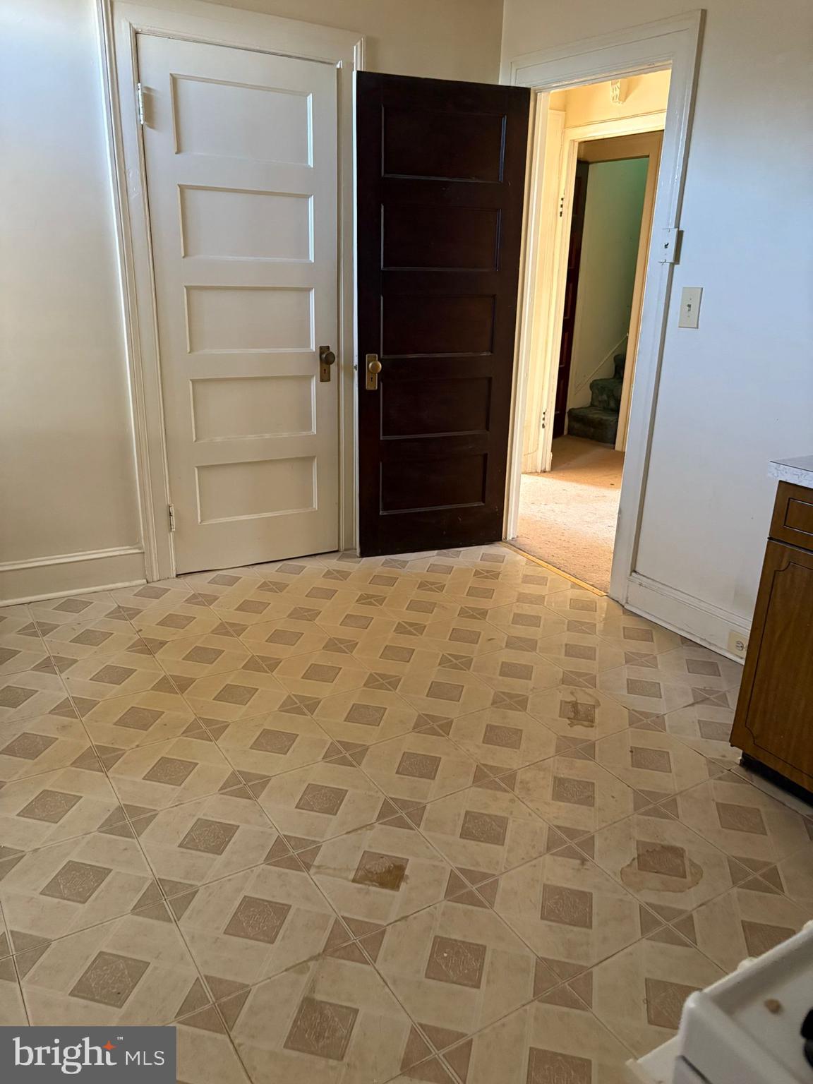 ASHBURTON HISTORIC DISTRICT - Residential