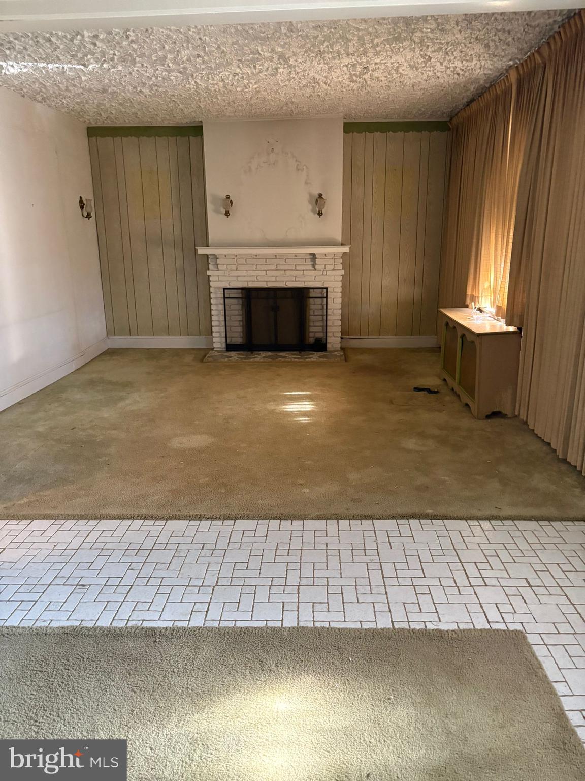 ASHBURTON HISTORIC DISTRICT - Residential