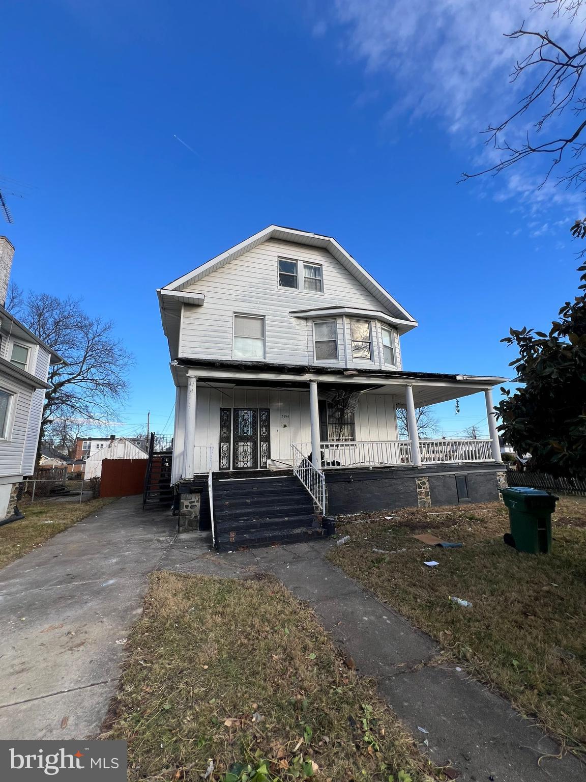 ASHBURTON HISTORIC DISTRICT - Residential