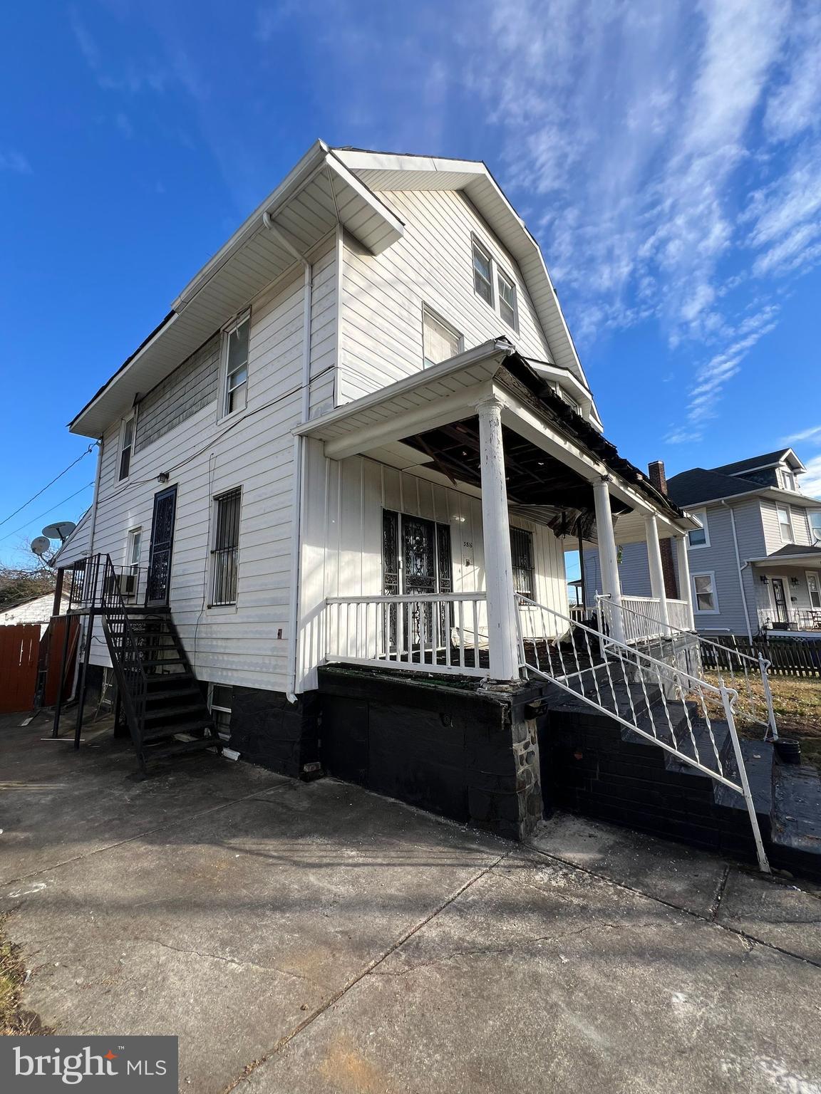 ASHBURTON HISTORIC DISTRICT - Residential