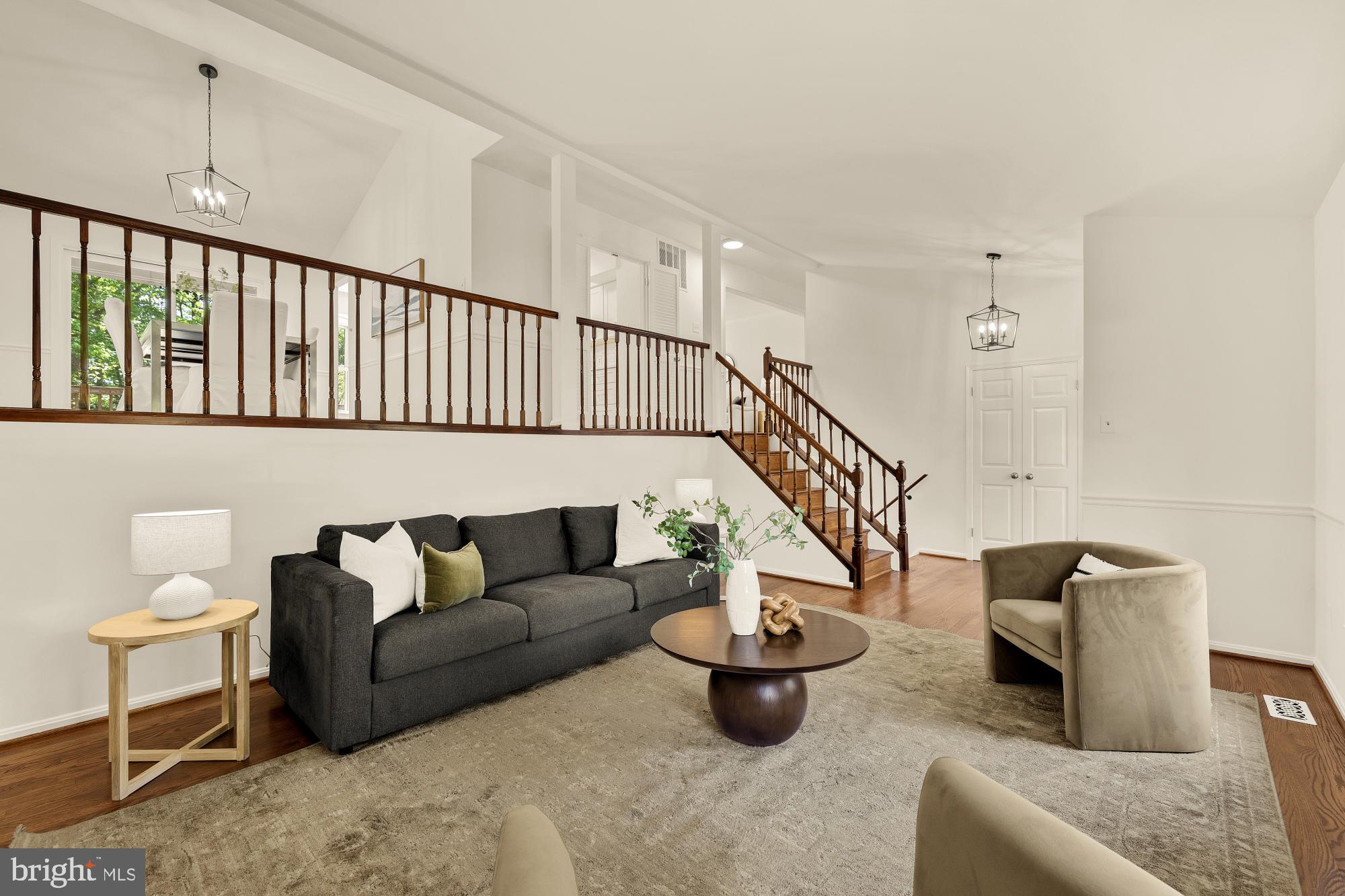 FOX MILL ESTATES - Residential