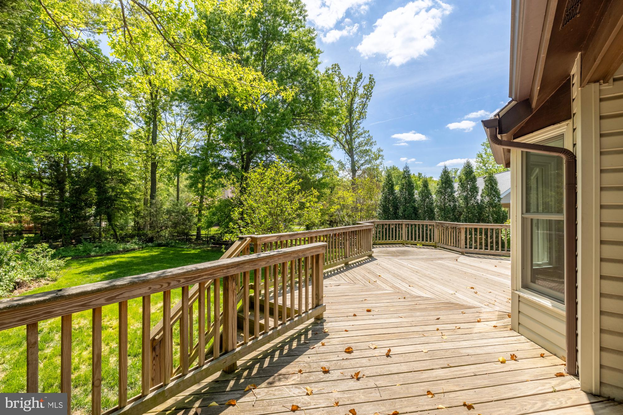 FOX MILL ESTATES - Residential