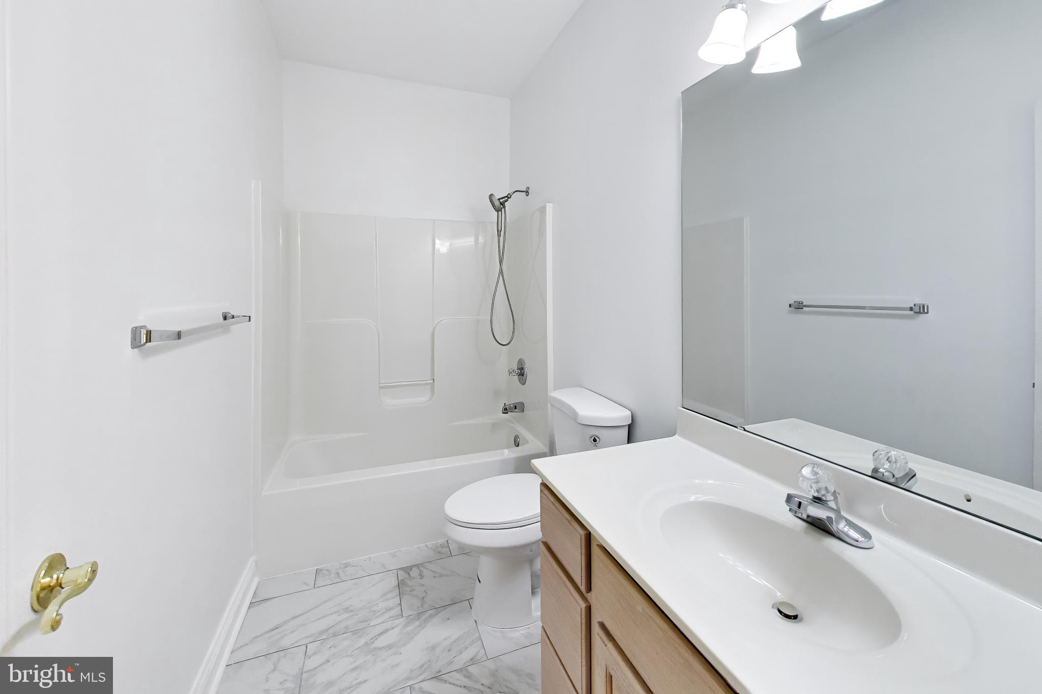 LEONARDTOWN - Residential