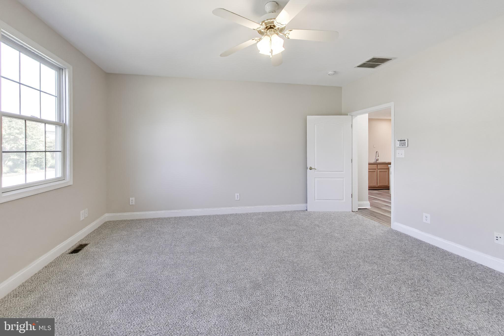 LEONARDTOWN - Residential