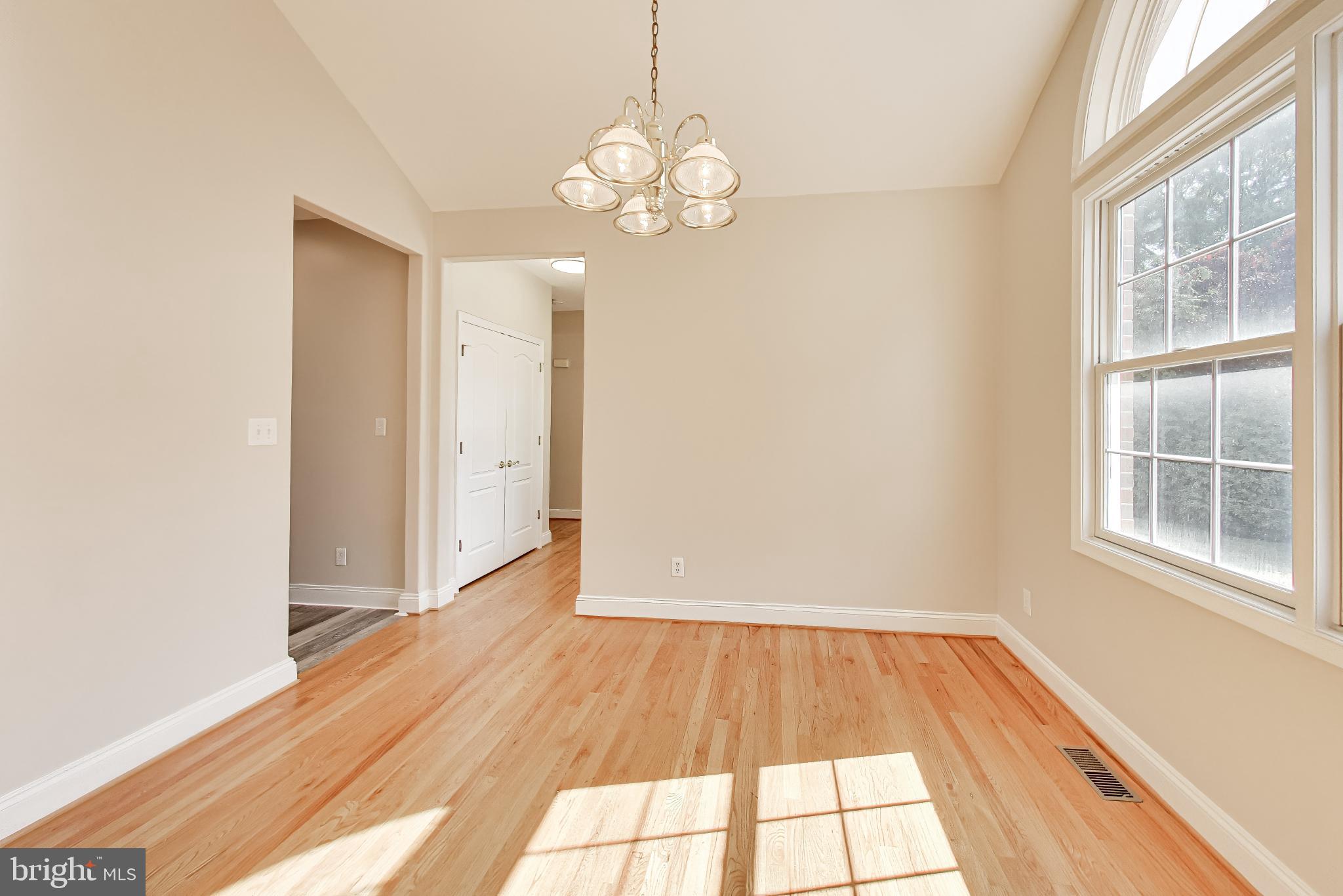 LEONARDTOWN - Residential