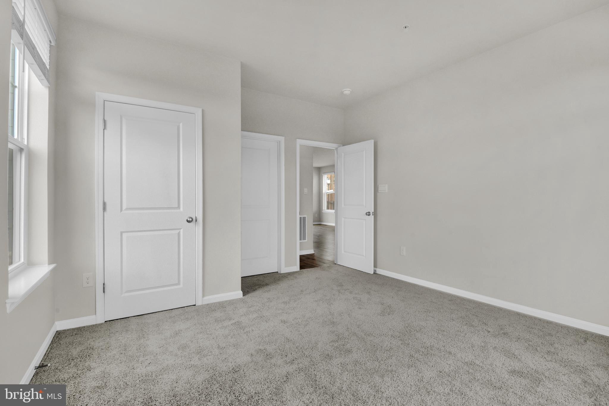 CREEKSIDE ESTATES - Residential