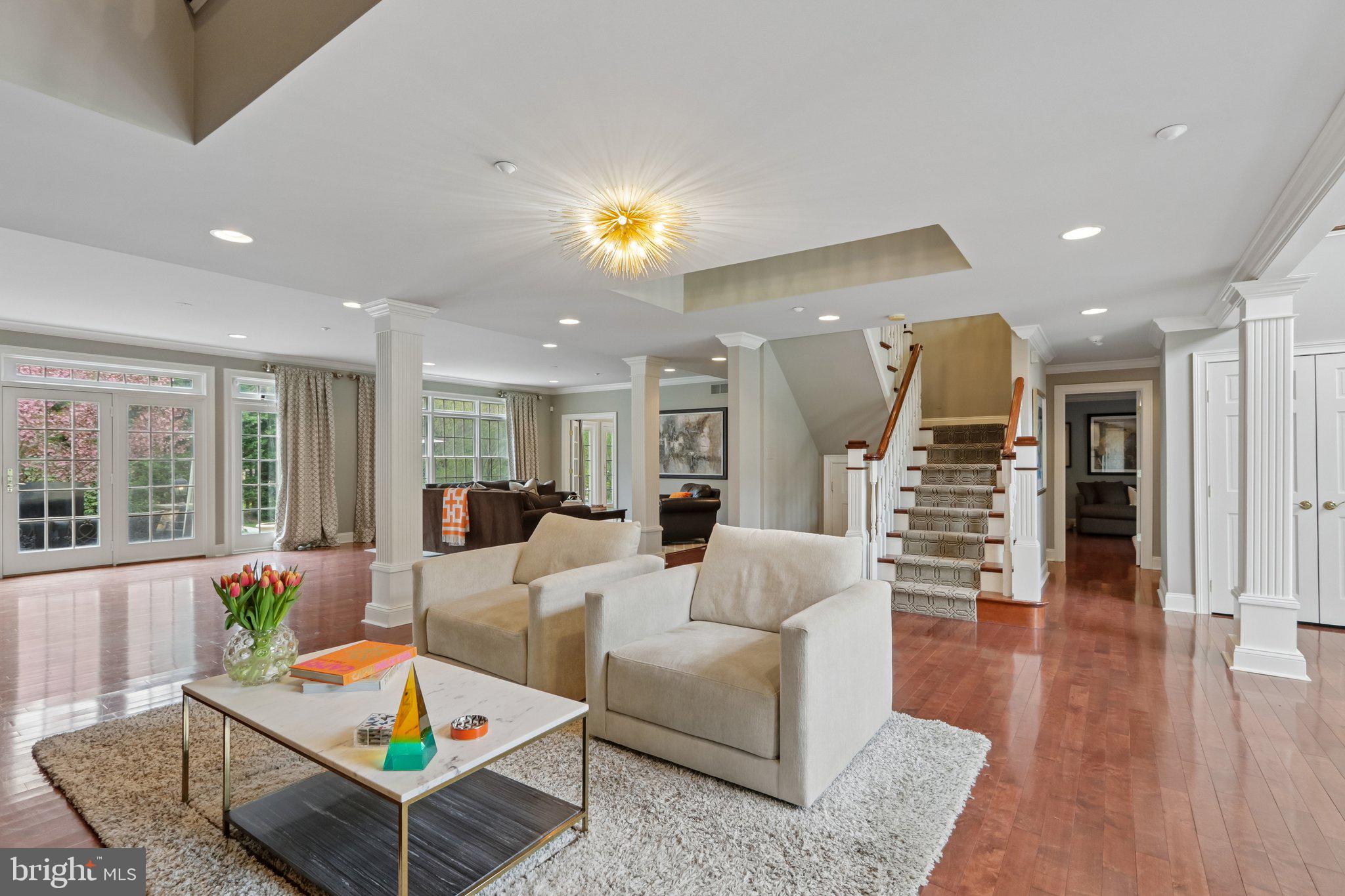MAPLE GLEN - Residential