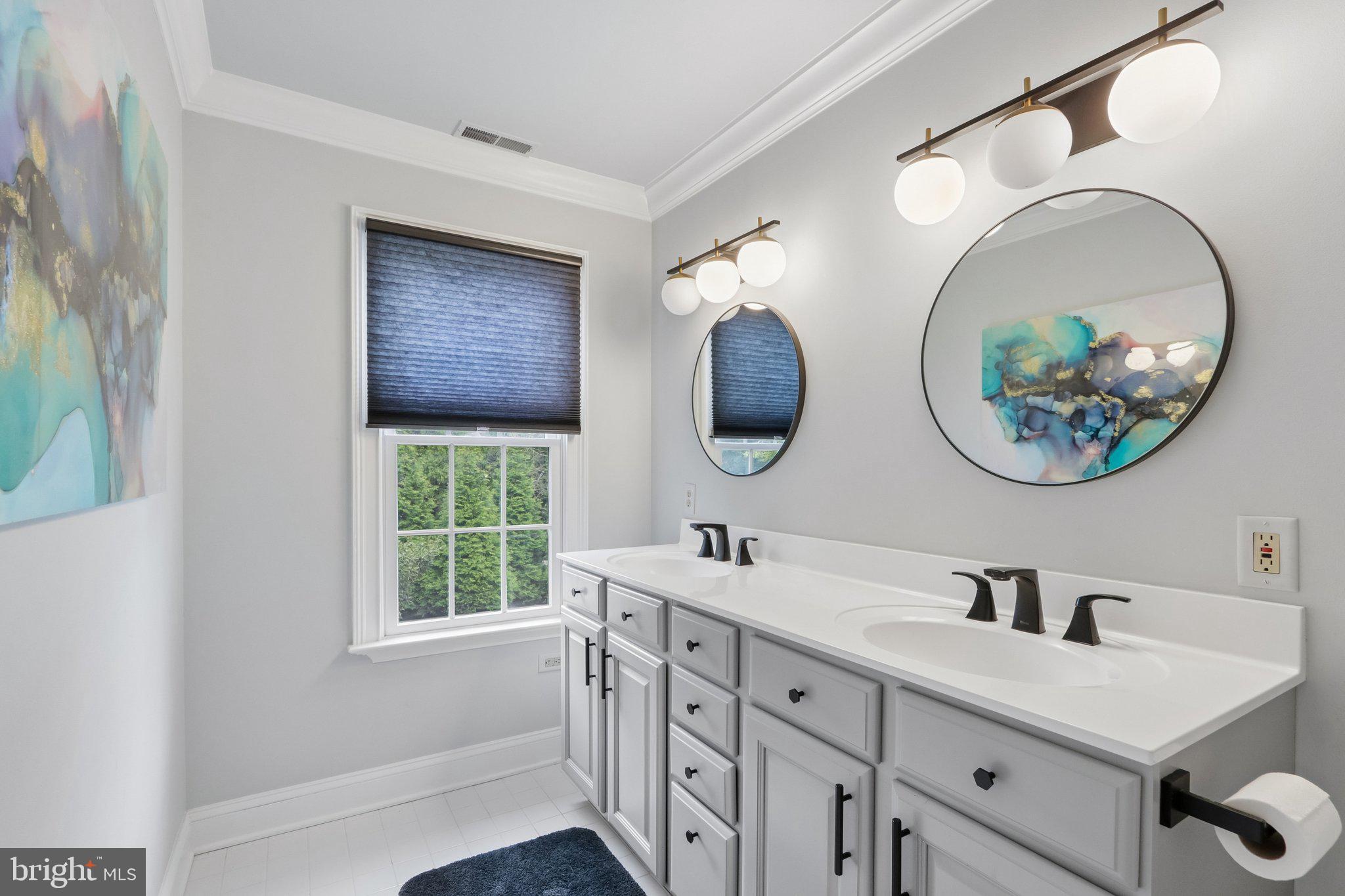 MAPLE GLEN - Residential
