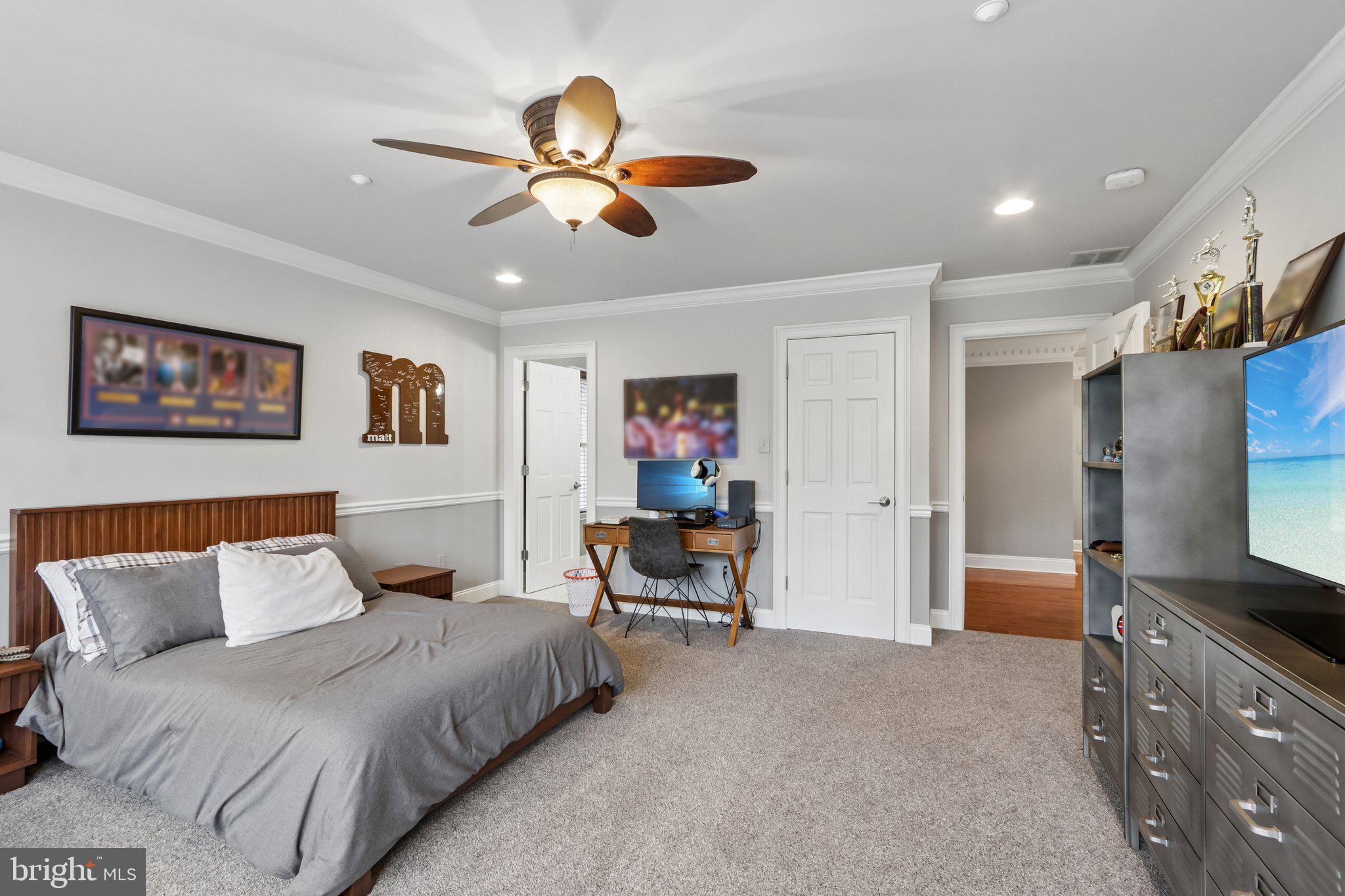 MAPLE GLEN - Residential