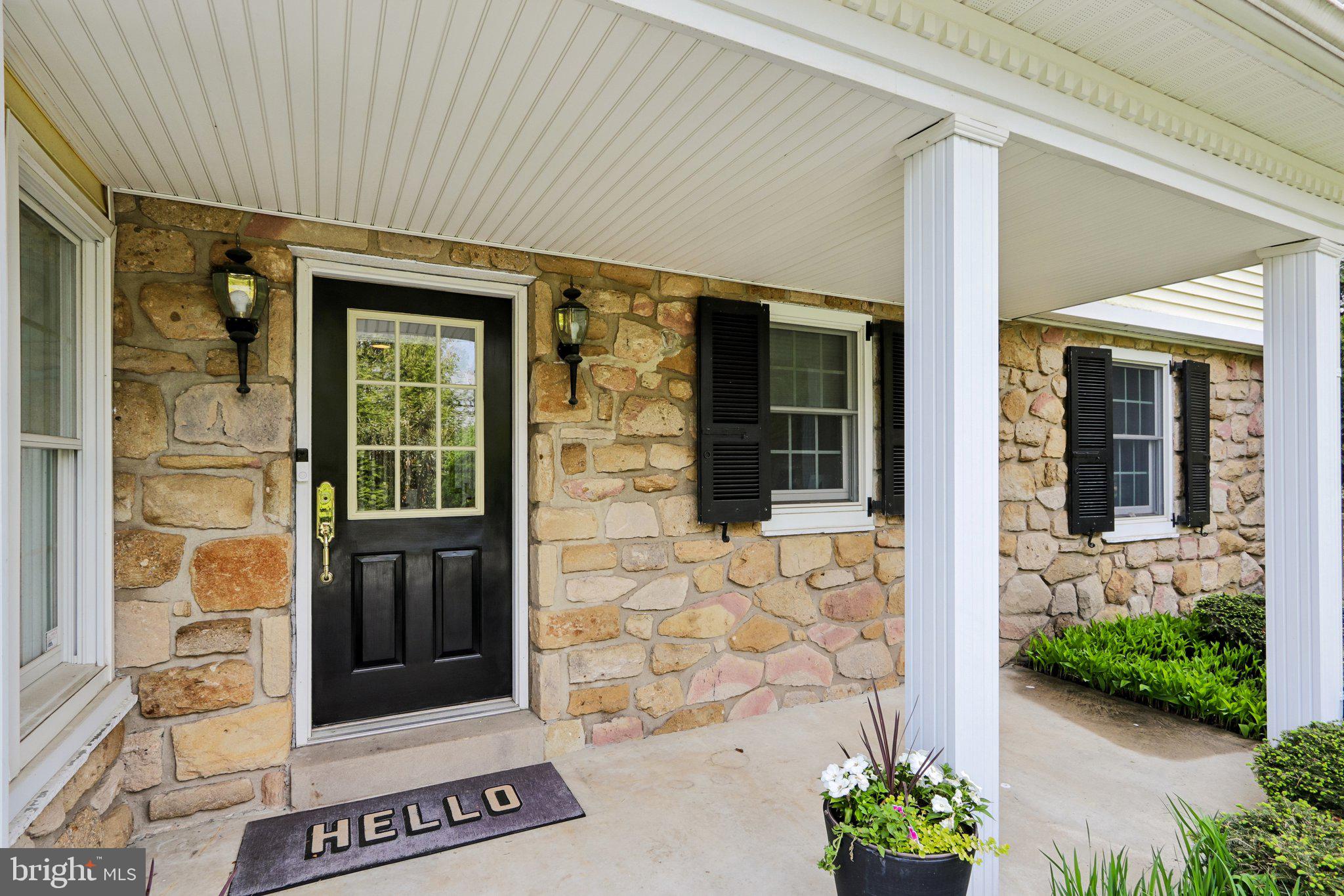 209 E WELSH ROAD