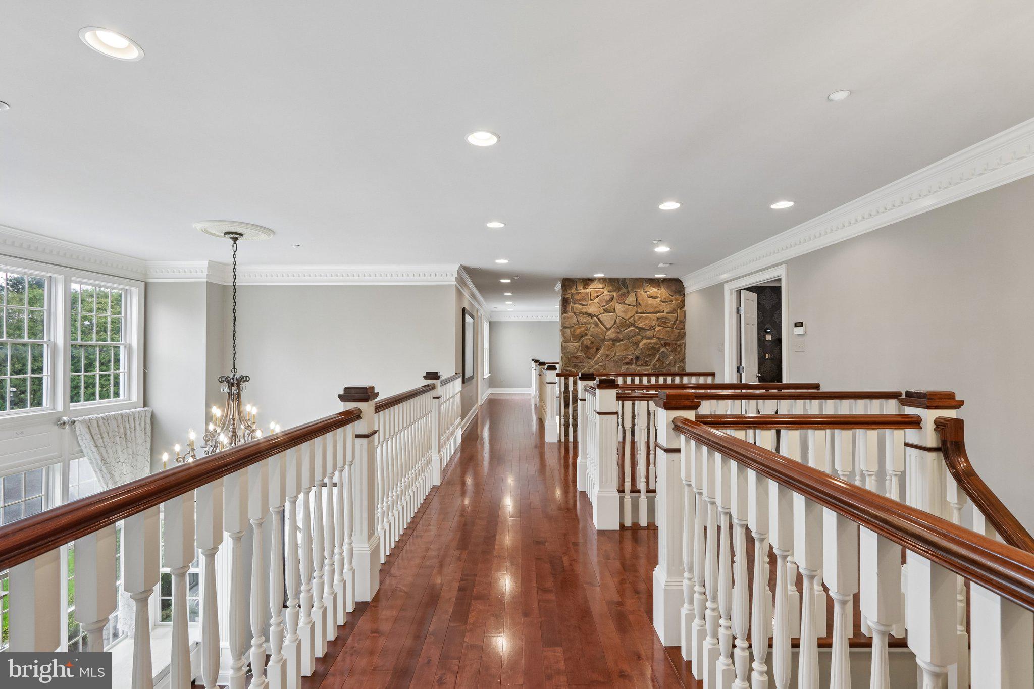 MAPLE GLEN - Residential