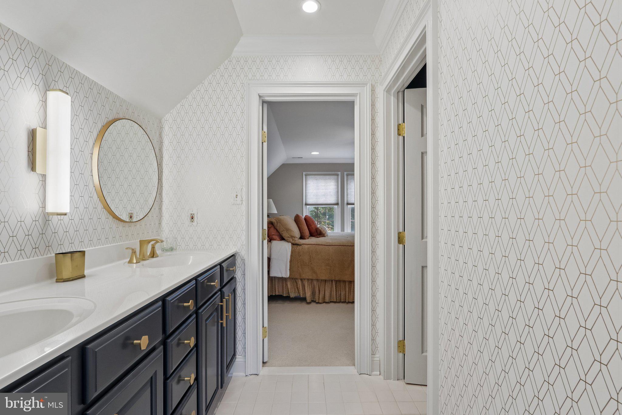 MAPLE GLEN - Residential