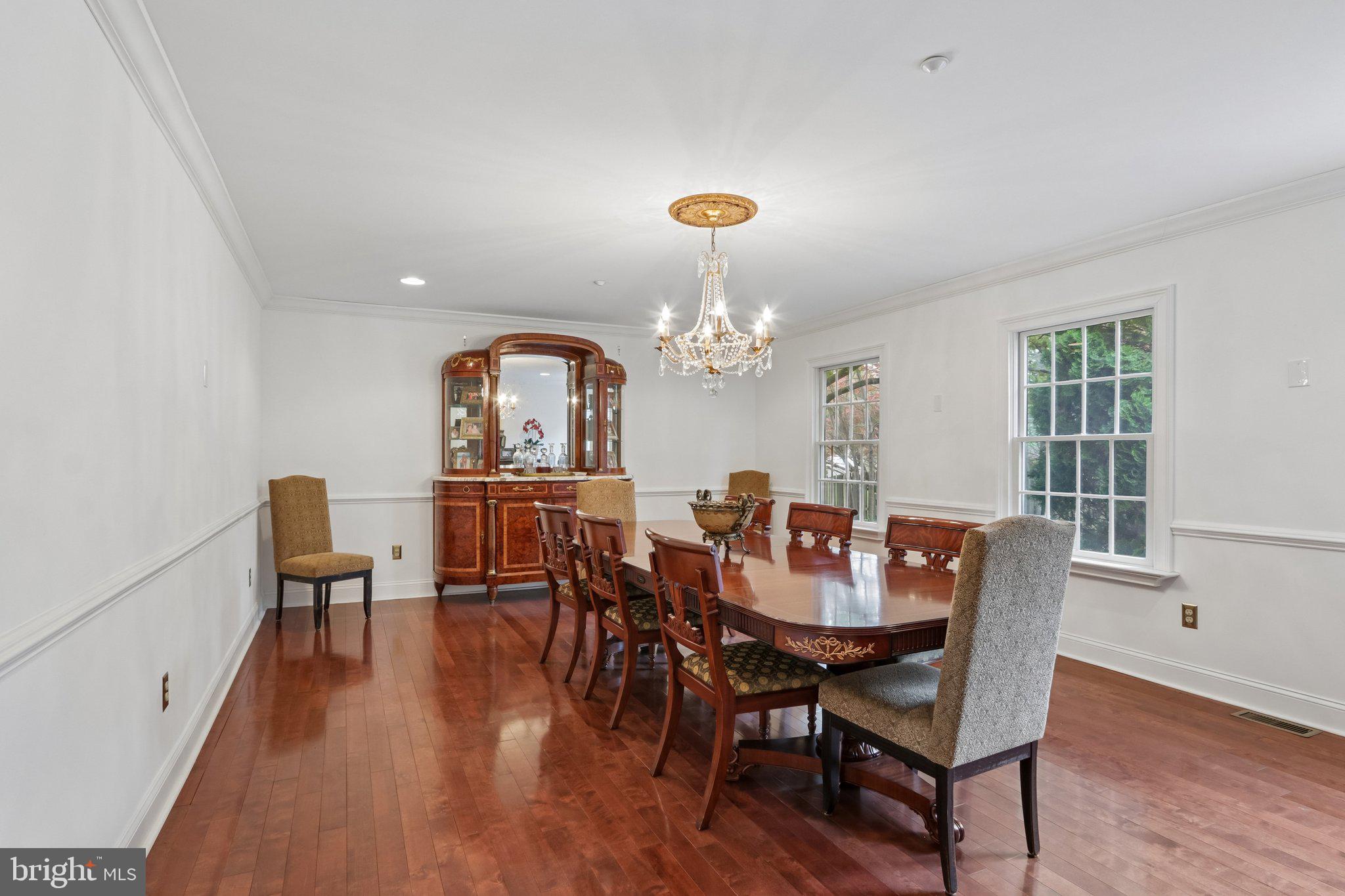 MAPLE GLEN - Residential