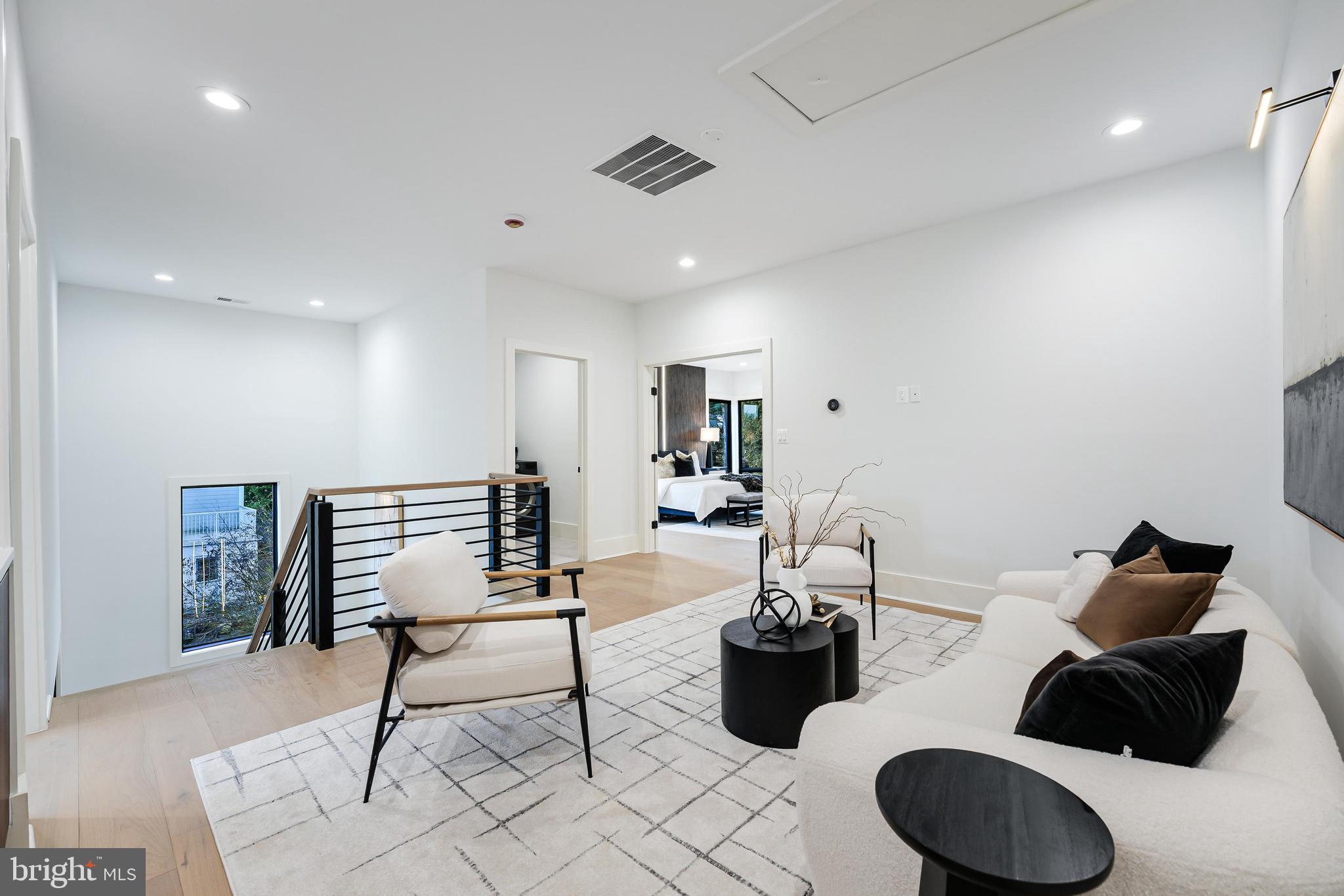 FAIRHILL ON THE BOULEVRD - Residential