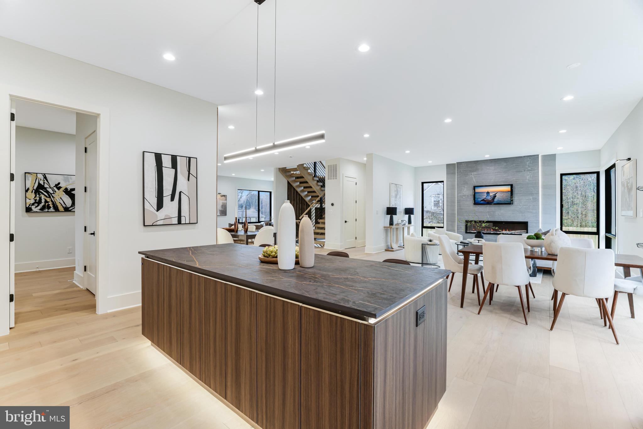 FAIRHILL ON THE BOULEVRD - Residential