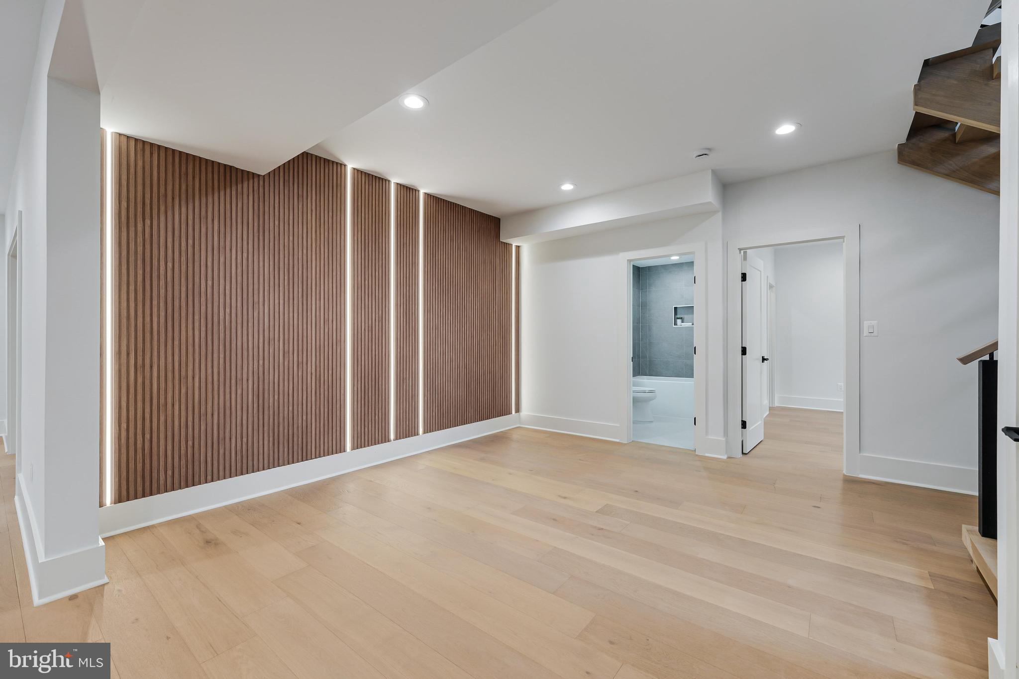 FAIRHILL ON THE BOULEVRD - Residential