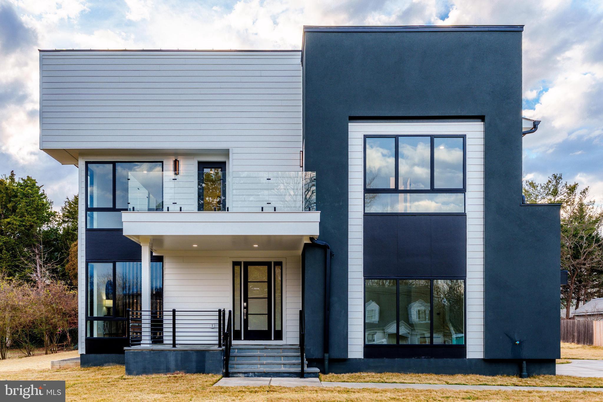 FAIRHILL ON THE BOULEVRD - Residential