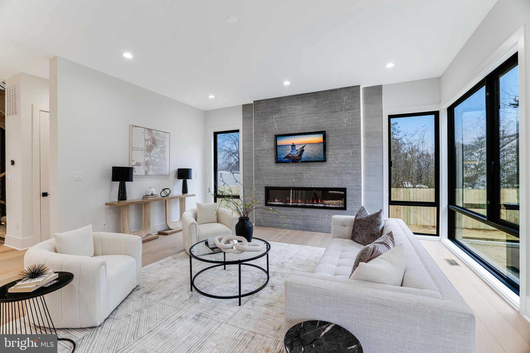 FAIRHILL ON THE BOULEVRD - Residential