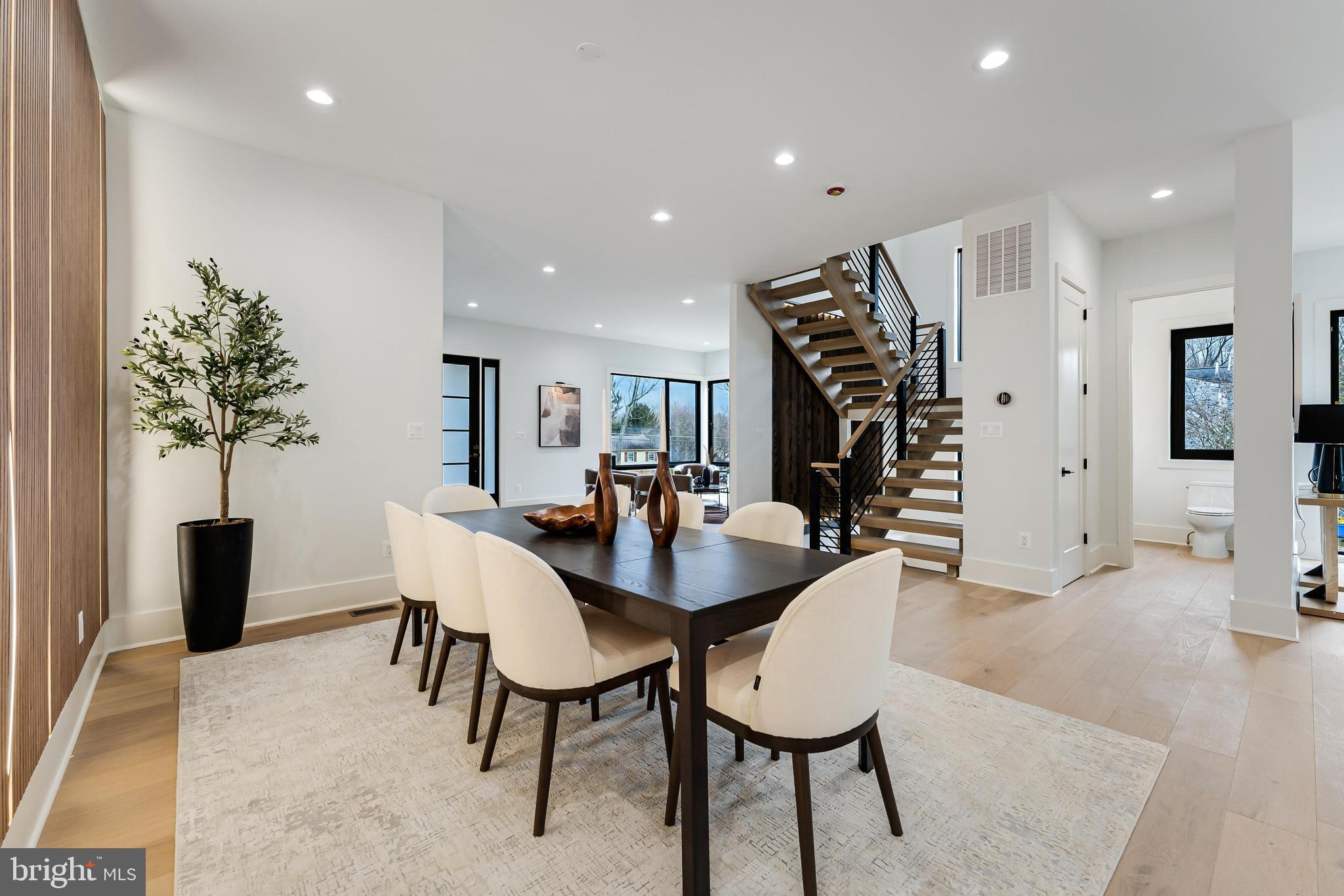 FAIRHILL ON THE BOULEVRD - Residential