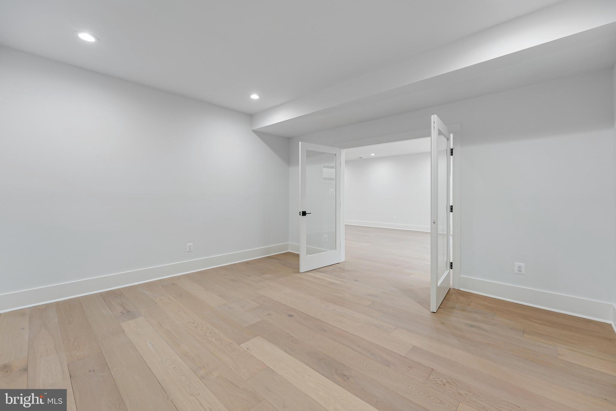 FAIRHILL ON THE BOULEVRD - Residential