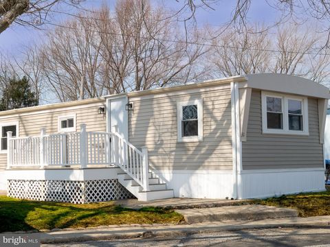 Mobile Home For Sale - 115 5th Street #31<br/> DELAWARE CITY, DE 19706