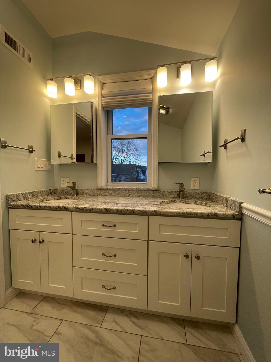 BRYN MAWR - Residential Lease