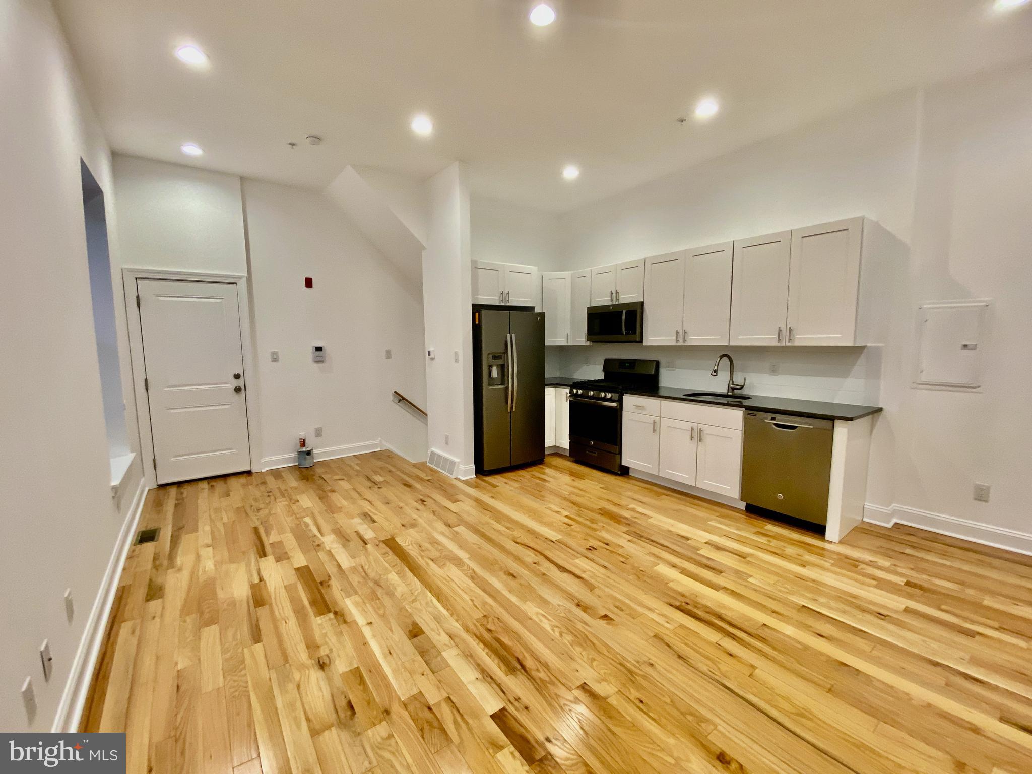 Modern RENOVATED1 BED/1 BATH Bi-level APT with PATIO and WASHER/DRYER in prime SOUTH PHILA/WEST PASSYUNK Location!
AMENITIES: Central Air, Hardwood Flooring/Engineered Wood Flooring, Recessed Lighting, Window Blinds, Modern Kitchen, Quartz Countertops, Stainless Appliances, Refrigerator-Gas Stove-Microwave-Dishwasher, Garbage Disposal, Fully Outfitted Closet, Full size Washer/Dryer in Unit, Good Storage, Intercom System, Hardwired Fire & Sprinkler Systems, Perfectly located for Public Transportation.
Modern and spacious open floorplan 1 bedroom/1 bath bi-level Apartment featuring central ac, hardwood & engineered wood flooring, recessed lighting, window blinds, fully outfitted closet, full sized washer/dryer, intercom system, hard-wired fire & sprinkler systems & outdoor patio.
Enter into the 1st floor open living room/dining room/kitchen, featuring quartz countertops, undermount sink, white soft-close cabinets, stainless refrigerator, gas stove, microwave, dishwasher and garbage disposal, and access through a sliding glass door with blinds and screen door to the private fenced-in patio with electrical outlet and hose bib.
The lower level houses the bedroom, modern bath with glass enclosed shower, fully outfitted closet, additional closets & full washer & dryer/laundry area.
This is a great apartment in a great location at a great price!
Great South Philly/West Passyunk location, close to trendy restaurants, cafe's, bars and shopping on East Passyunk Avenue, walking distance to S Broad Street with varied Public Transportation, close to Methodist Hospital, Snyder and Oregon Avenues, easy access to Center City, I-76 and I-95 & Walt Whitman Bridge.
Available for rent through EXP Realty and managed by Center City South Real Estate Management. Looking for clean, responsible tenants who will care for this property as their own. All Center City South properties are SMOKE FREE.